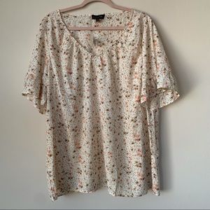 Suzanne Betro Cream Floral Blouse V Neck Short Sleeve Size 1X